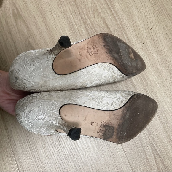 enzo angiolini white laces print heels size 6 - Picture 4 of 5